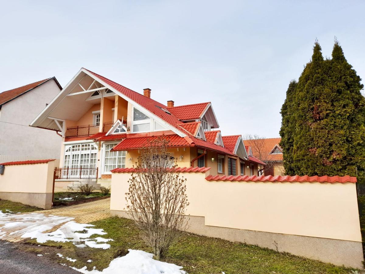 Mátra Wellness Vendégház Parádsasvár Exterior foto